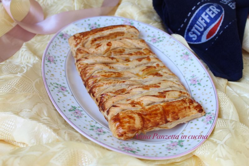 Strudel con prosciutto e formaggio